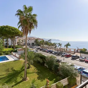 Carabeo 23- Acceso A La Playa Nerja